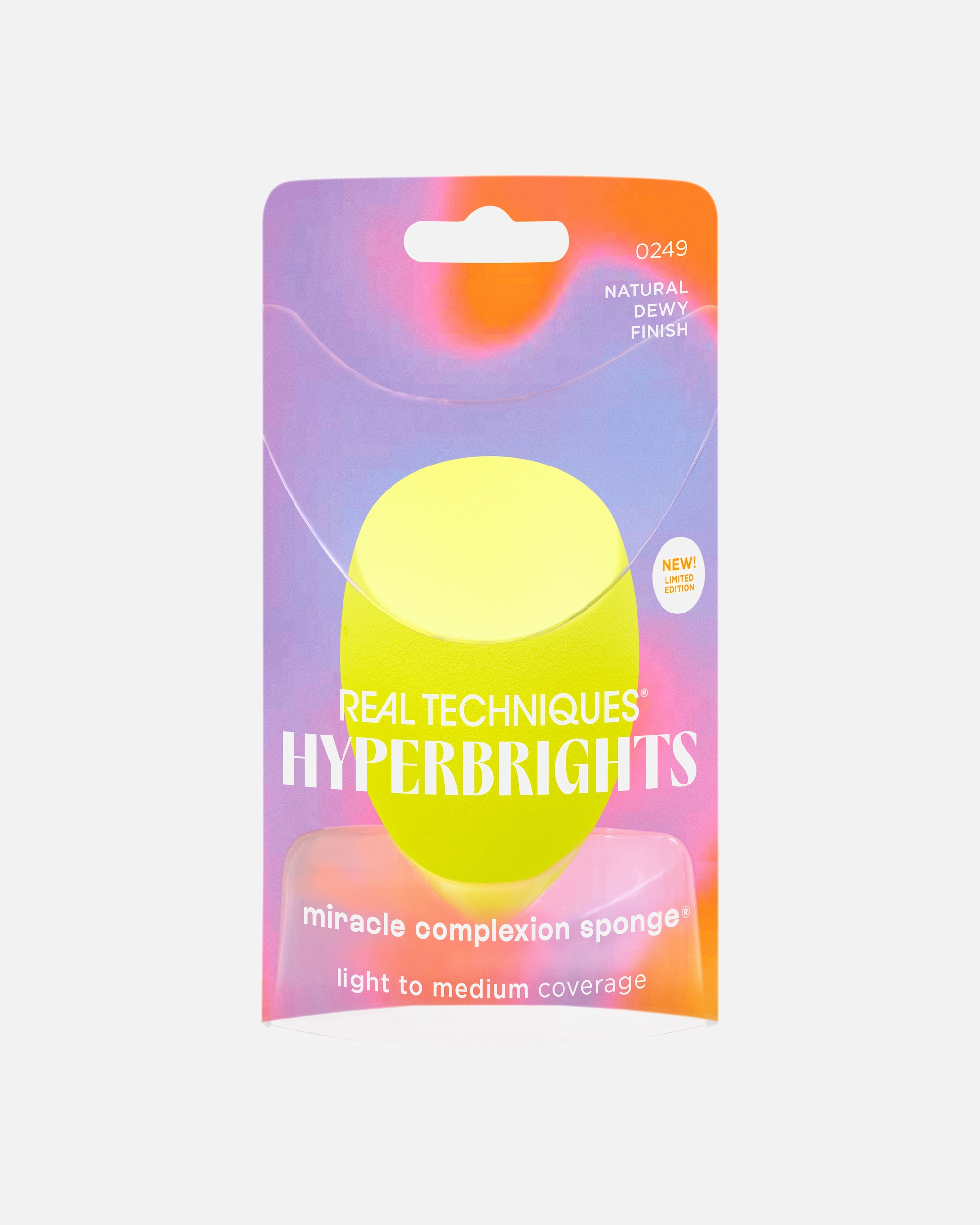 Gąbka do makijażu w prezencie przy zakupie kosmetyków marki Real Techniques za min. 149 zł.