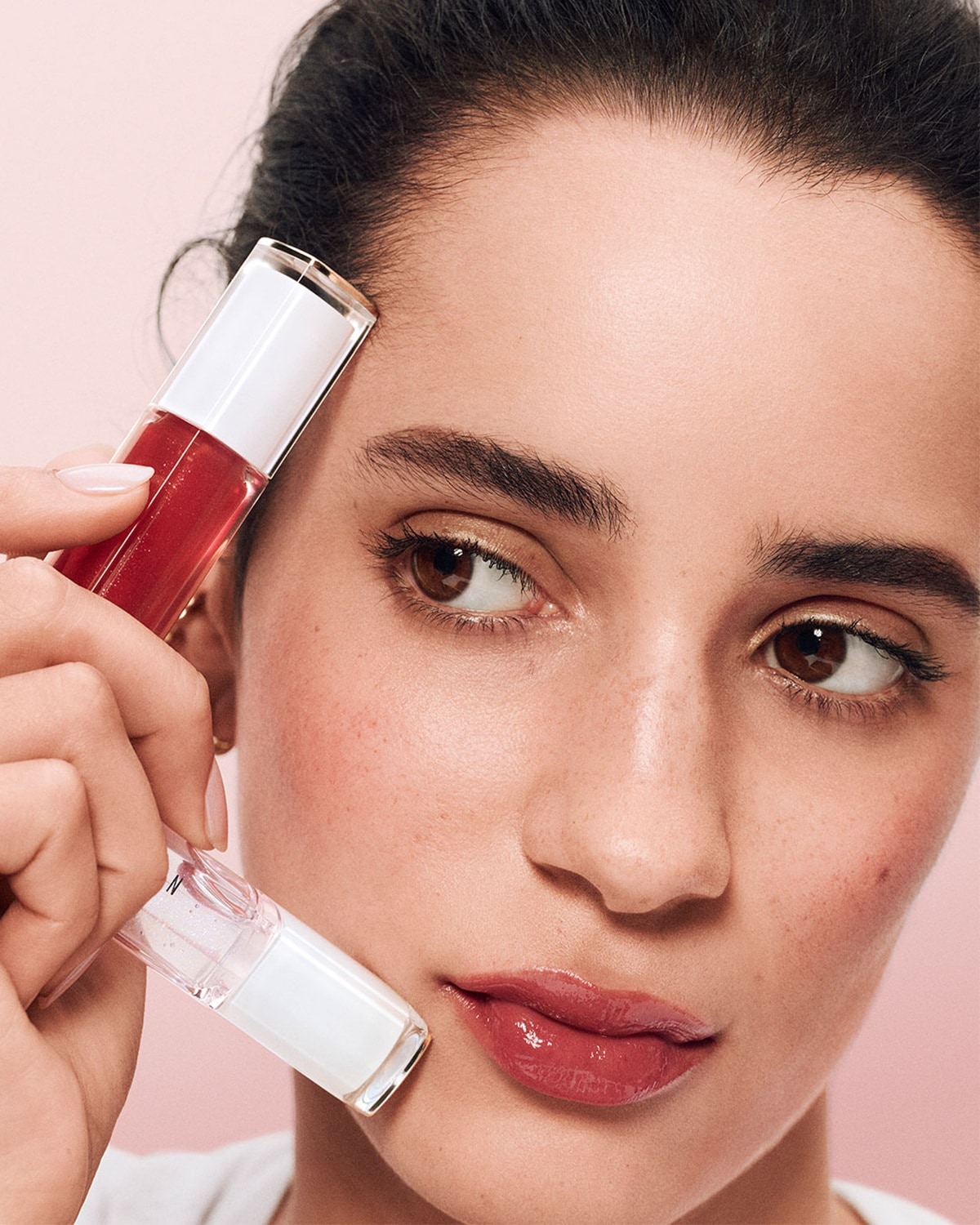 BB_EXTRA LIP_RECO TEASER_1200x1500px.jpg