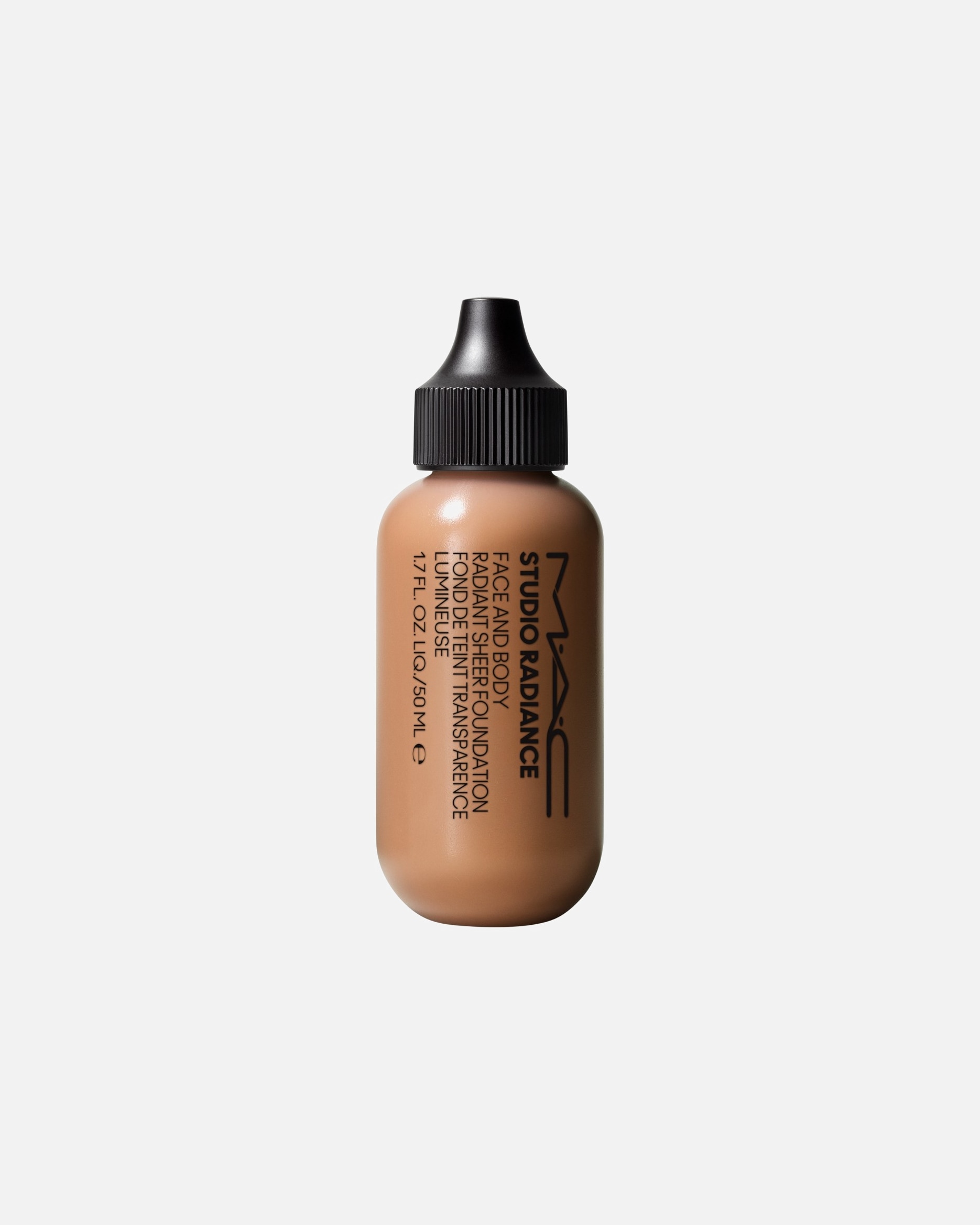 Podkład dla Unisex MAC Perfect Shot Studio Radiance Face And Body Radiant Sheer Foundation C 4 - C4