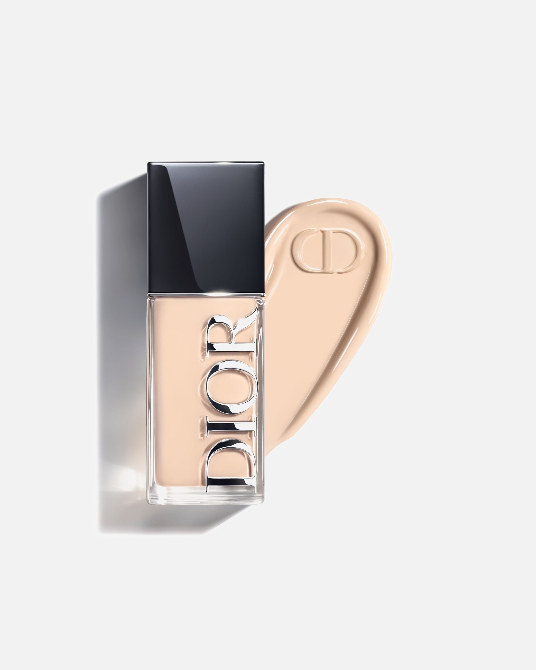 Podkład dla Unisex DIOR Forever Forever Skin Glow - 24h trwałości i 48h nawilżenia 00 5