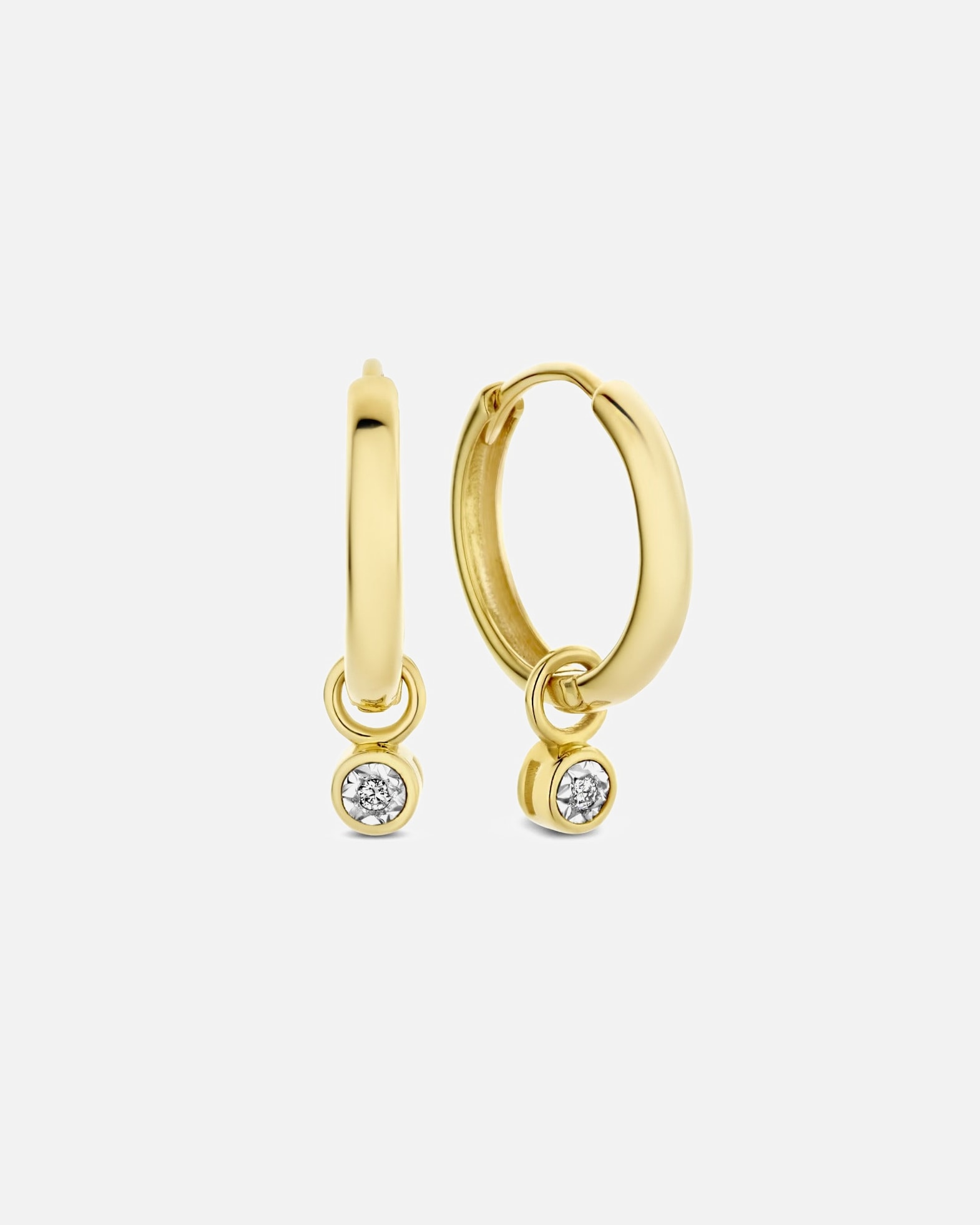 Kolczyki dla Kobieta Isabel Bernard Isabel Bernard De La Paix Inaya 14 Karat | Gold Reif-Ohrringe | Diamant 0.02 Karat | IBD360022 Isabel Bernard De La Paix Inaya 14 Karat | Gold Reif-Ohrringe | Diamant 0.02 Karat | IBD360022