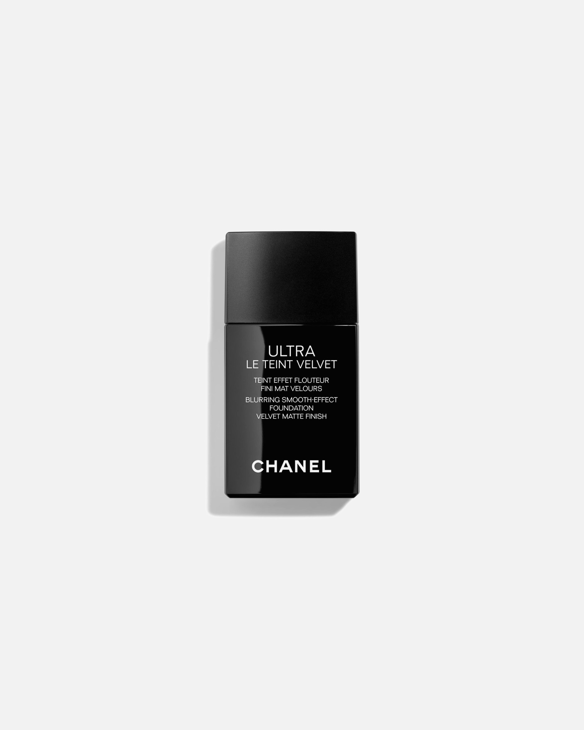 Podkład dla Kobieta CHANEL ULTRA LE TEINT CHANEL ULTRA LE TEINT VELVET PODKŁAD KORYGUJĄCY I WYGŁADZAJĄCY. AKSAMITNE MATOWE WYKOŃCZENIE. BR32